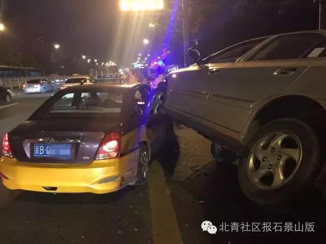 伊兰特过颠簸路面甩尾,伊兰特跑高速被追