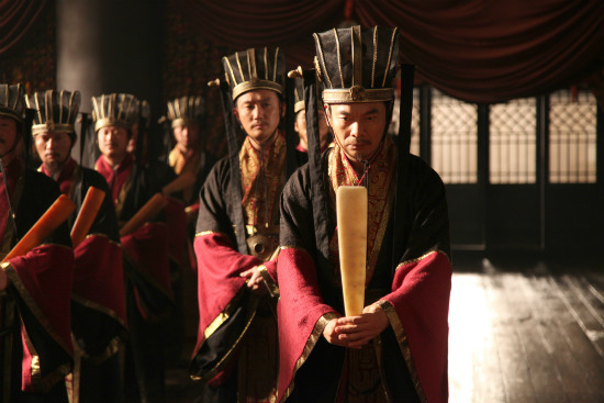 他出道多年无绯闻,33岁出道的他专注演戏32年零绯闻