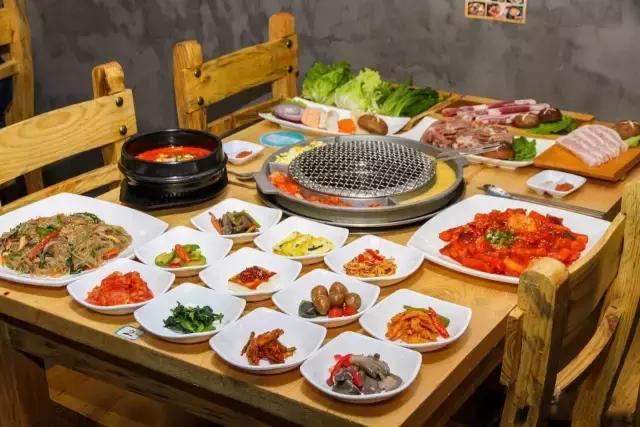 长沙妹纸，你们知道去这些店遇见韩国欧巴很容易吗？