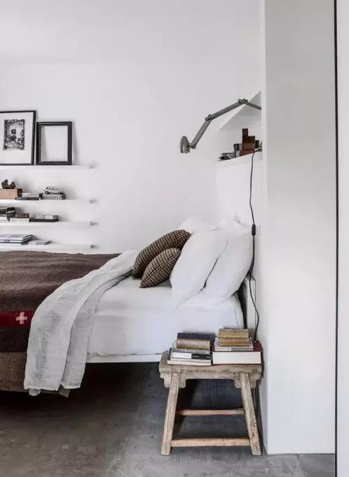 漂亮别致点的床头柜图,最好看的床头柜