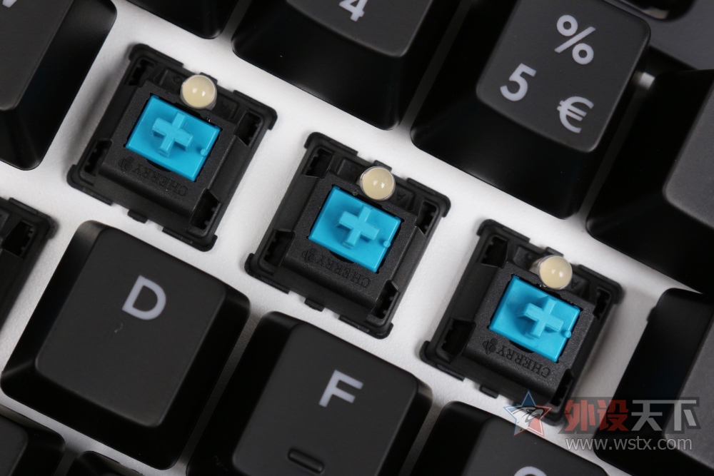 烧友的点评,烧友测试重低音立体环绕