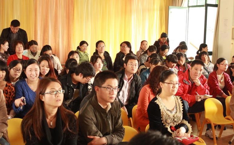 怎么开一场有意义的幼儿园家长会,幼儿园如何开好高品质的家长会