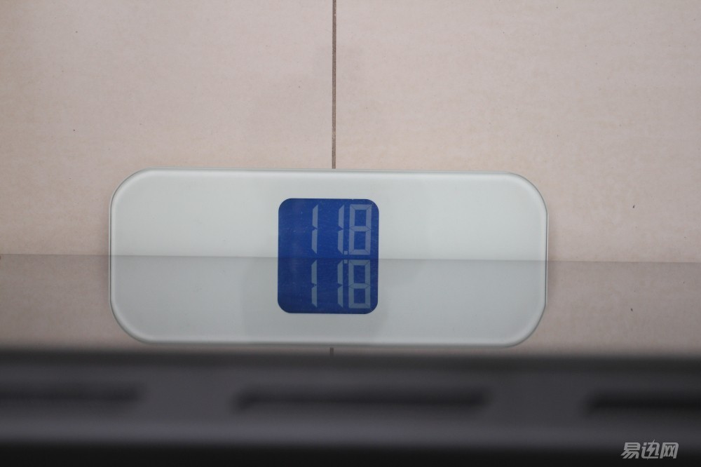 追风者515机箱可以装大主板吗,华擎b150装nvme