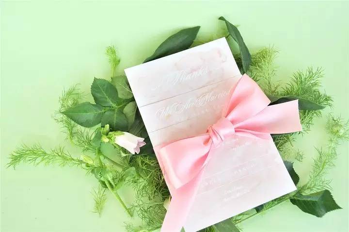 这张婚礼请柬有“毒”,还不速来围观!