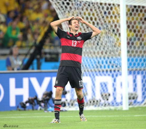 德国队教你穿球袜,德国队足球帅哥