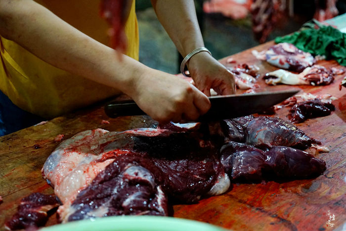 永定土楼里的全牛宴,永定土楼特色美食