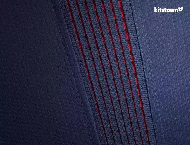 巴黎圣日耳曼19-20赛季客场球衣,巴黎圣日耳曼17-18赛季球衣