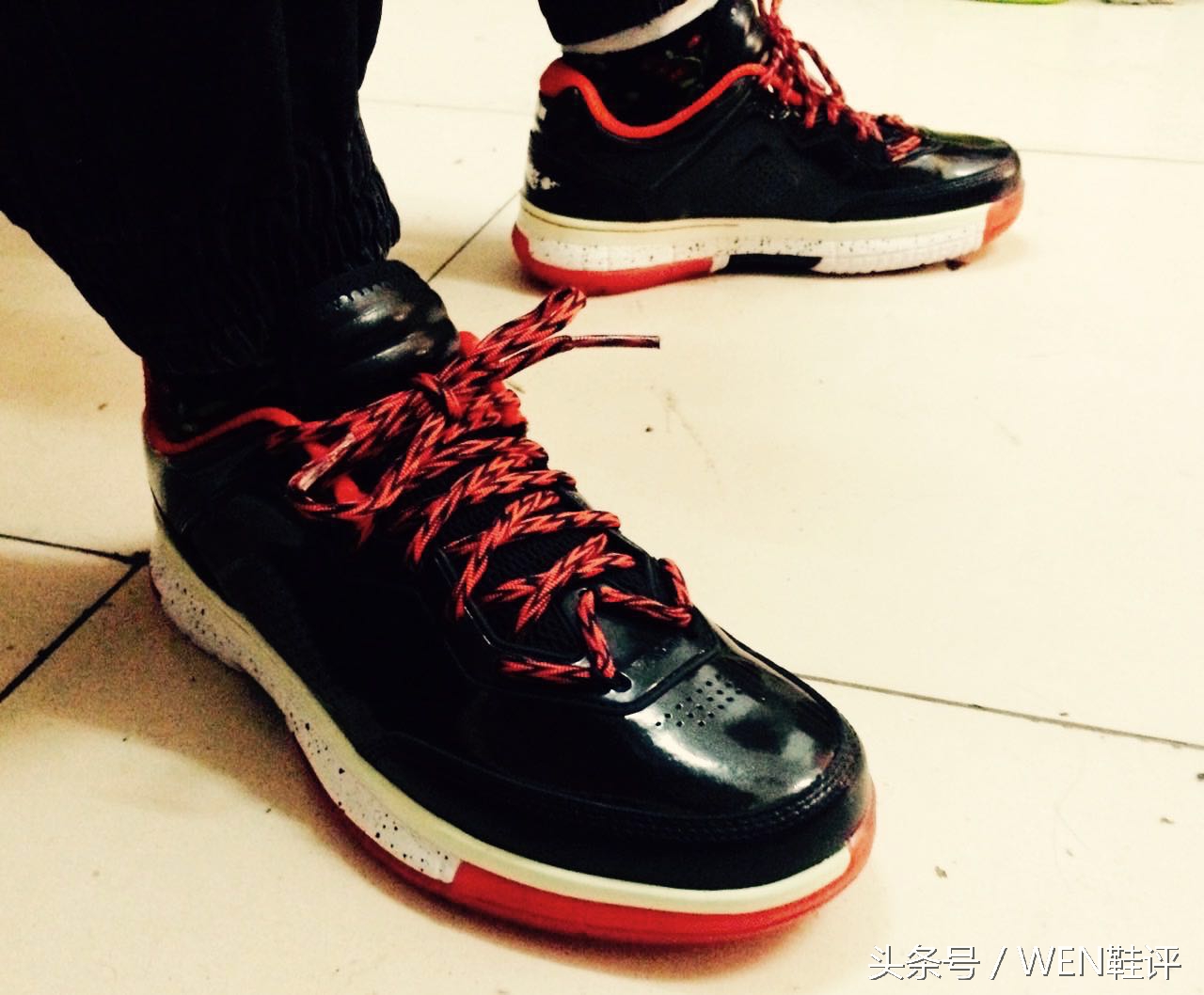 李宁李宁进击减震耐磨防水篮球鞋,篮球营养贴