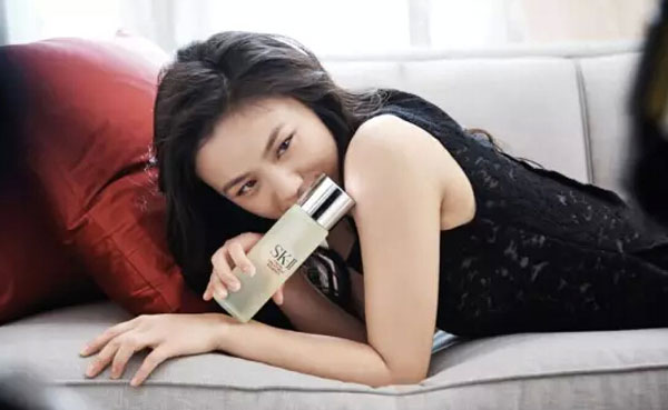 最新美妆广告推荐,那些丑爆了的美妆品牌广告