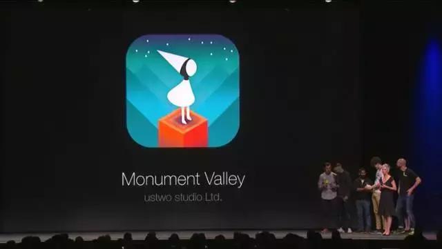 火进《纸牌屋》的奇妙手机游戏，竟然还是“门外汉”做的？