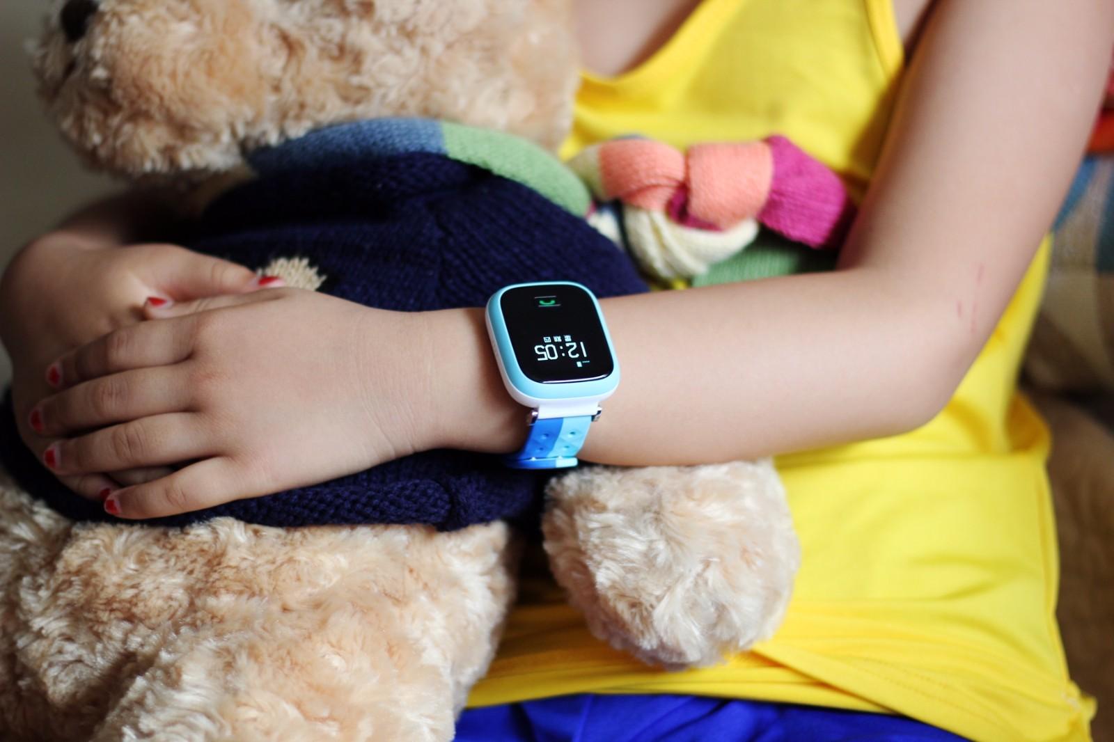 关爱祖国花朵从小天才Y02智能手表开始