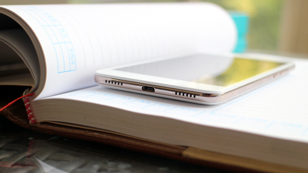 荣耀畅玩5a测评,千元机实力排行榜