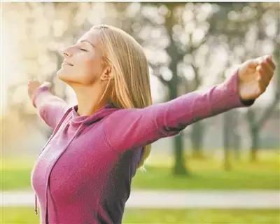 脖子长火痘是什么原因,后背脖子长痘什么原因