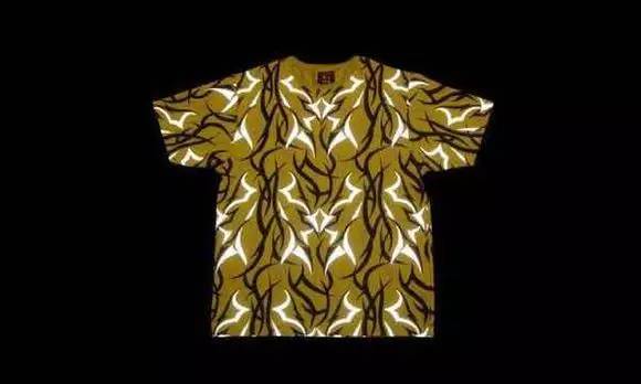 除了以最屌的姿势上热搜,他还创立了这样一个品牌!