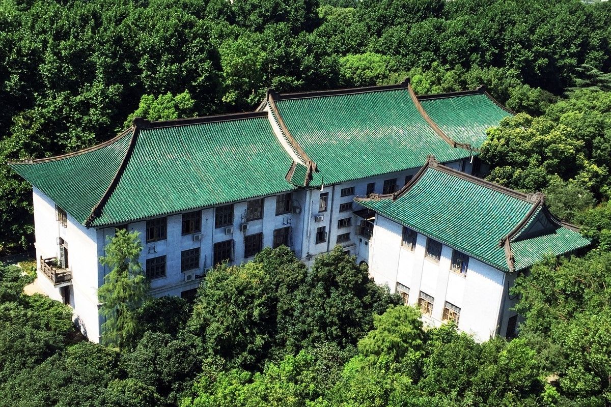 迷迷糊糊记不清？小诗带你认识教学楼！