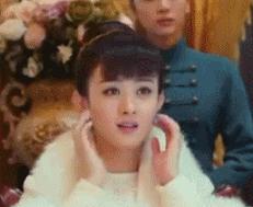 戚薇又演了一个宇宙级吊炸天的冷都女！她这是要一条道走到黑啊