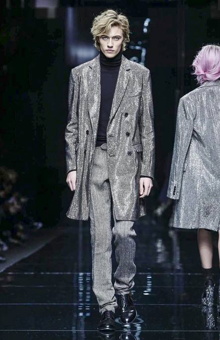 男装周|ErmannoScervino一场足球与摇滚的狂欢盛宴