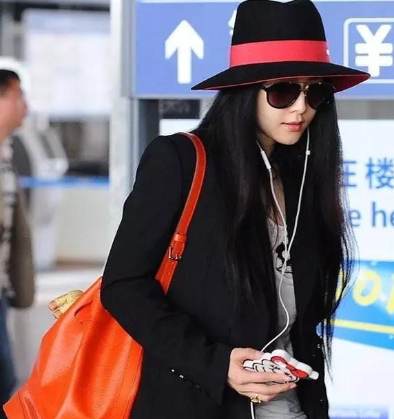 戚薇推荐手机壳,戚薇同款手机壳