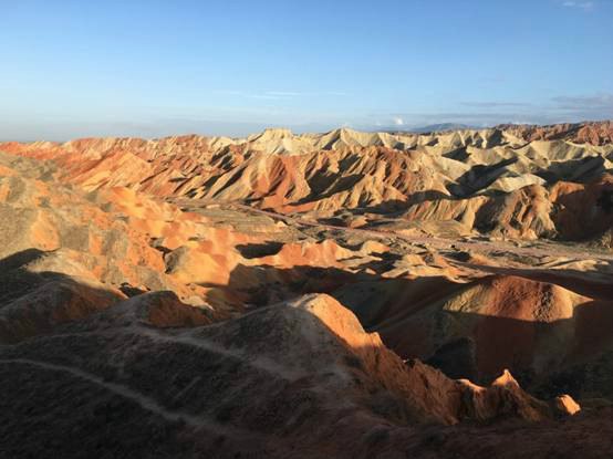 超多美图慎入！开神车，走丝路，这些不可思议的美景就在中国！