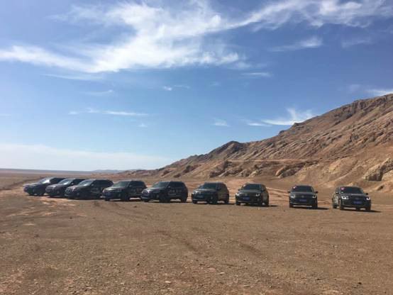 超多美图慎入！开神车，走丝路，这些不可思议的美景就在中国！