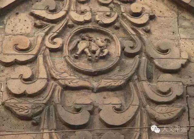 走在平遥古城的大街上,平遥的沿途风景