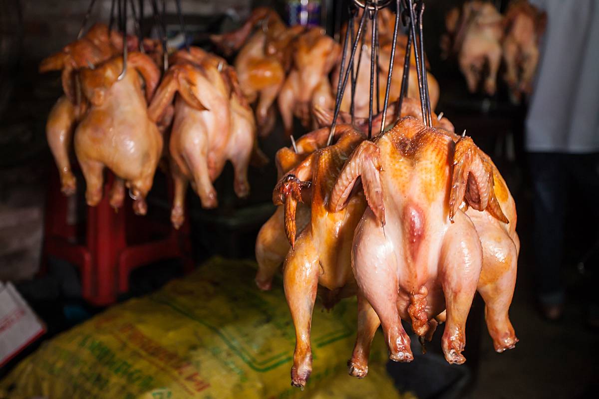 唔使搵啦！人均40元连电视台著名主持人都Hold唔住过来搵食