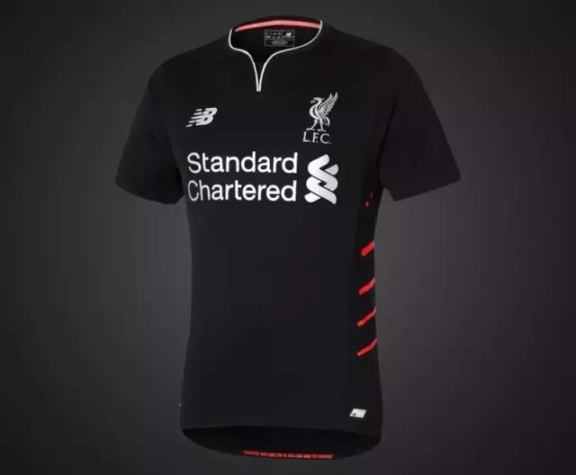 新赛季值得买的装备,23-24赛季蓝十字主场球衣