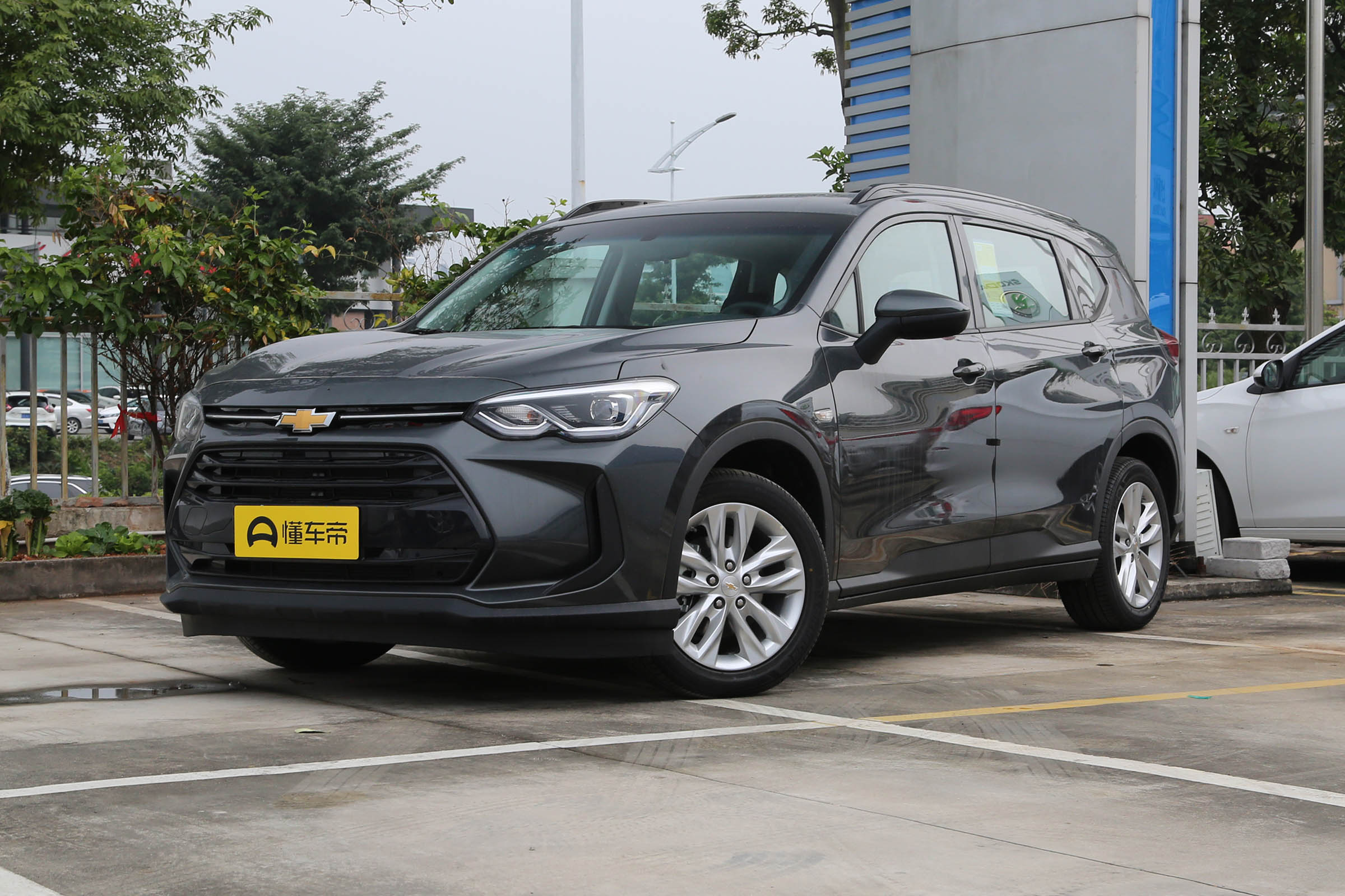 雪佛兰沃兰多高配版七座价格图片,全新雪佛兰沃兰多七座高配价格