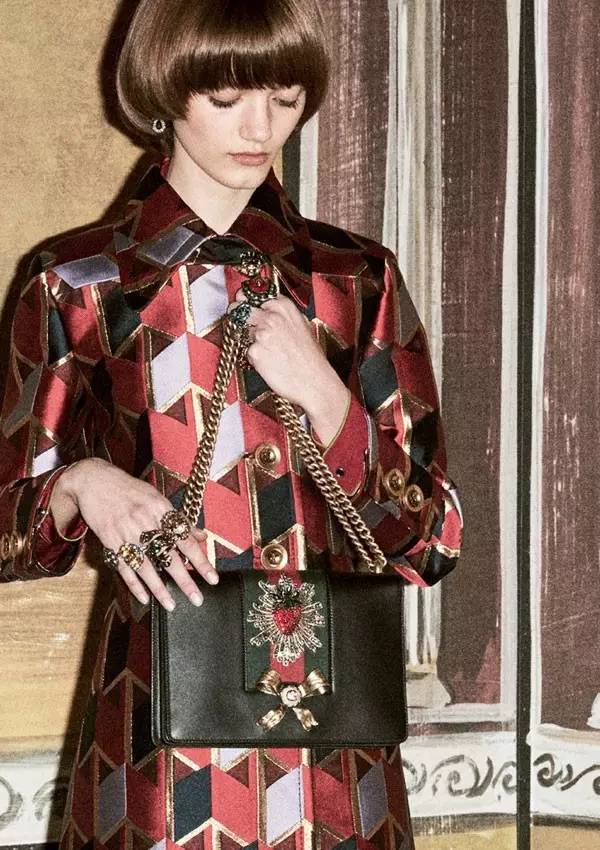 简单8-10岁儿童漂亮的蝴蝶结,适合儿童的蝴蝶结