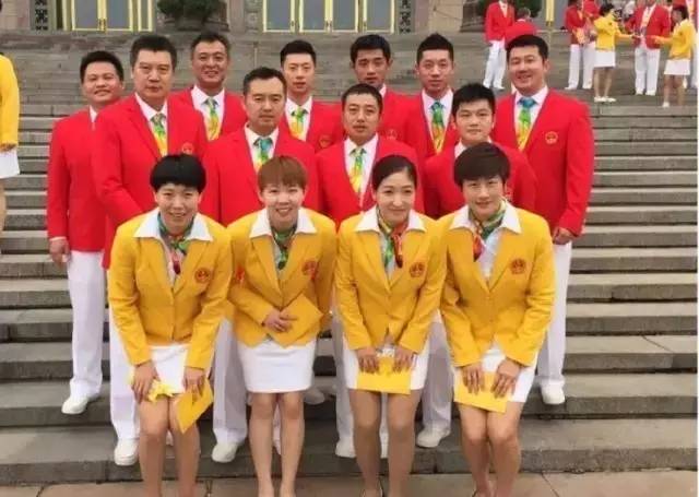 曾经美爆的社会主义复古风哪去了?为什么叕玩起了番茄炒蛋的老梗