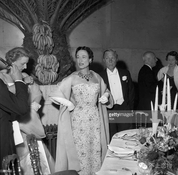 温莎公爵的珠宝传奇,温莎公爵珠宝图片