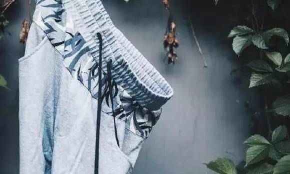 除了以最屌的姿势上热搜,他还创立了这样一个品牌!