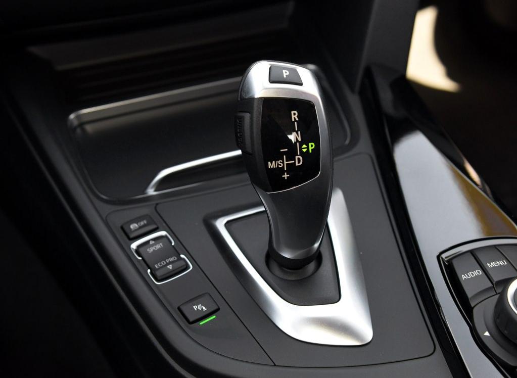 凤尾真的好吗,17款宝马316li怎么样