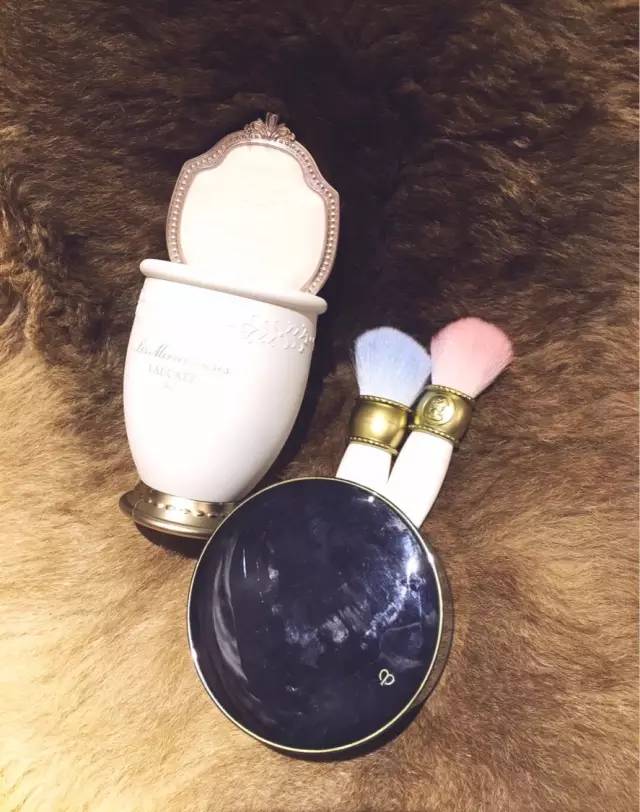 超好用的散粉定妆粉持久不卡粉,超持久超好用的平价散粉