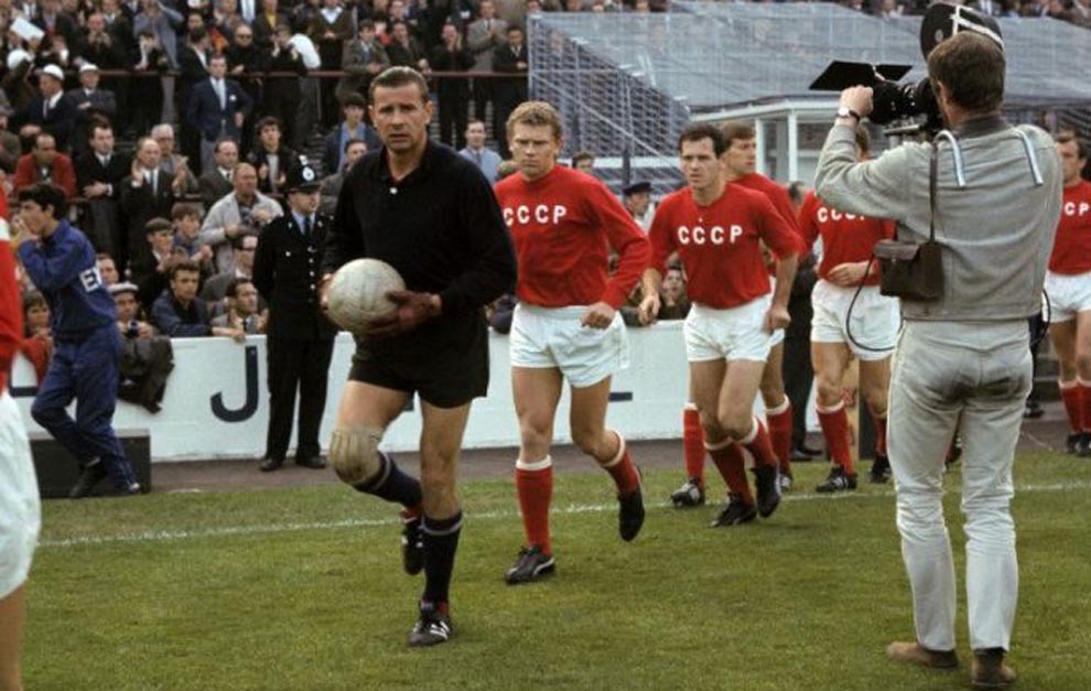 奥运会男足历届冠军阵容,梅西和瓜迪奥拉谁强