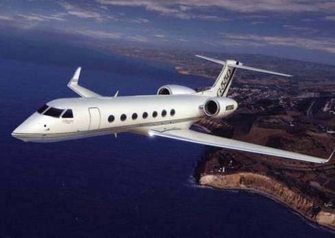 民机眼|您想知道的航空新闻都在这里！英造“巨无霸”飞行器首秀相当于6辆双层大巴