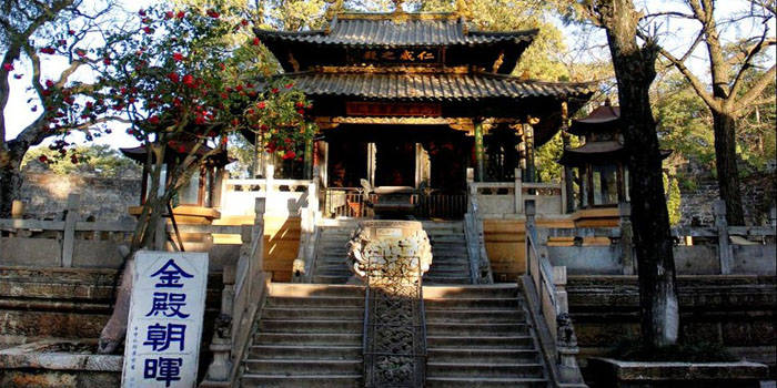 中国古金殿,金殿真的是金的吗