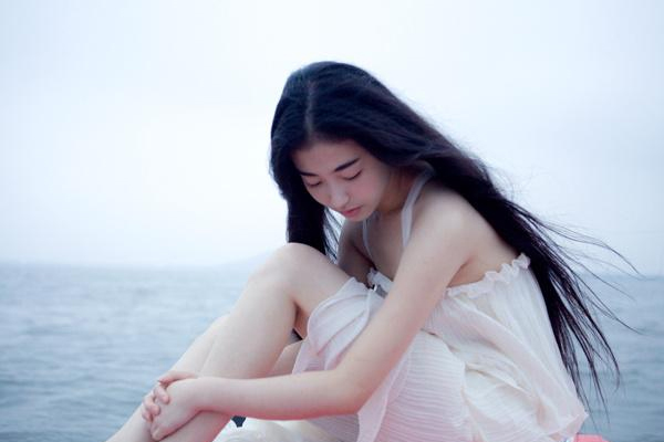 暗恋是一个人的狂喜和绝望,暗恋的痛小说