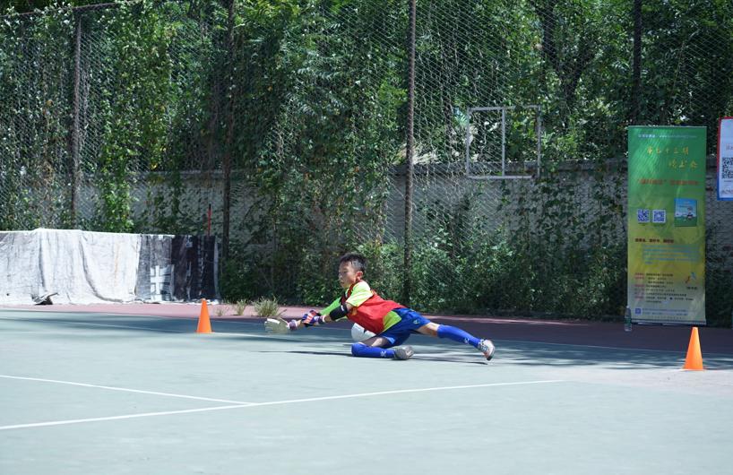 璇昏懀,璇昏懀瓒崇悆