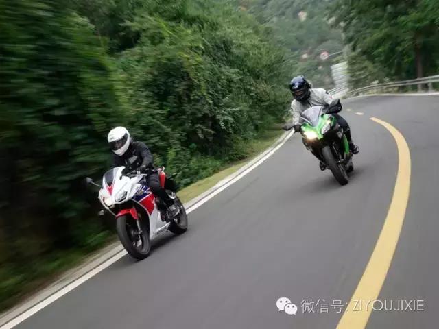 2017款ninja250和18款,ninja250排气四缸对比r6