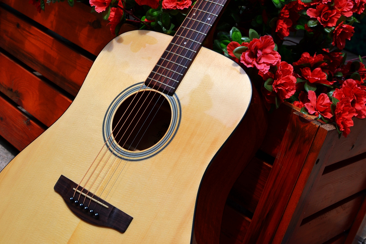 初学者推荐高质量吉他,吉他推荐初学者500之内必买