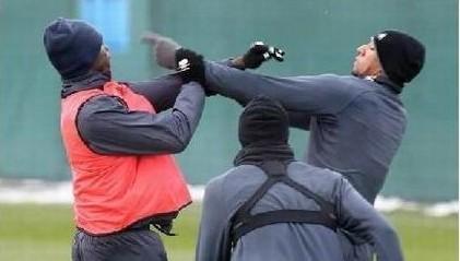 盘点足坛那些打架暴怒的时刻,足坛十大斗殴狠人