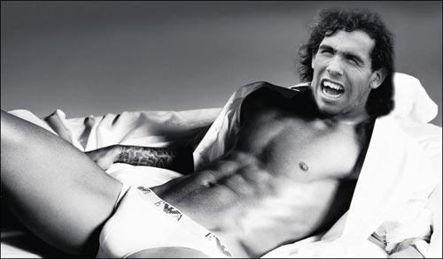 足坛打架最厉害的人,足坛十大冲突排名第一名