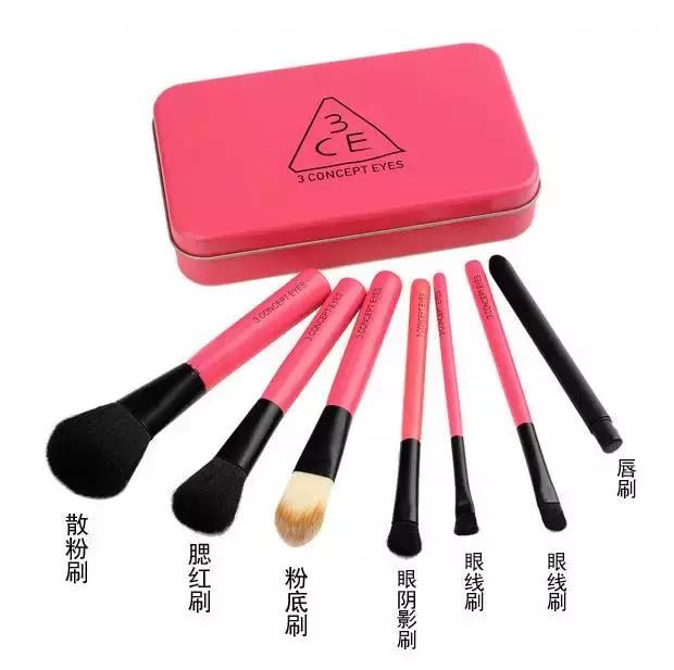 新手化妆教程化妆刷5支就够,新手用化妆刷哪个牌子的好用些