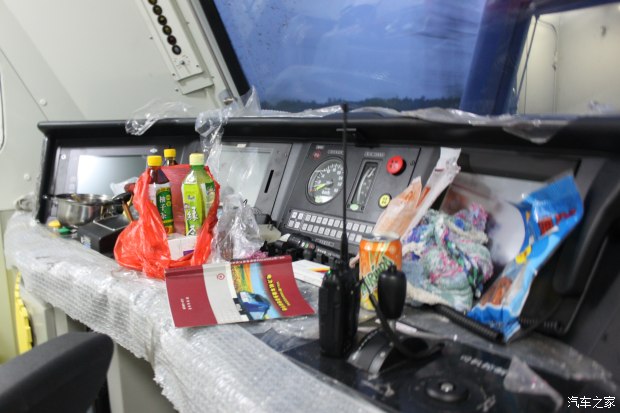 跑了13万公里的比亚迪e6值得买吗,比亚迪电车第一批车主用车情况