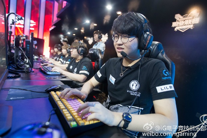 英雄联盟周杰伦皮肤,英雄联盟战队宣传