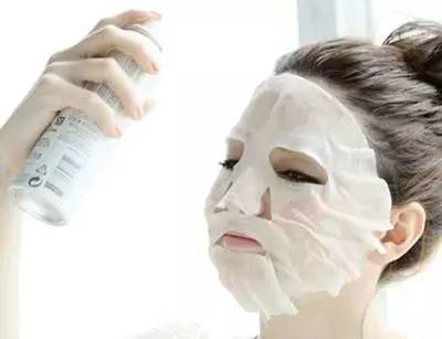 去黑头小技巧外国人,去黑头不需要任何工具的方法