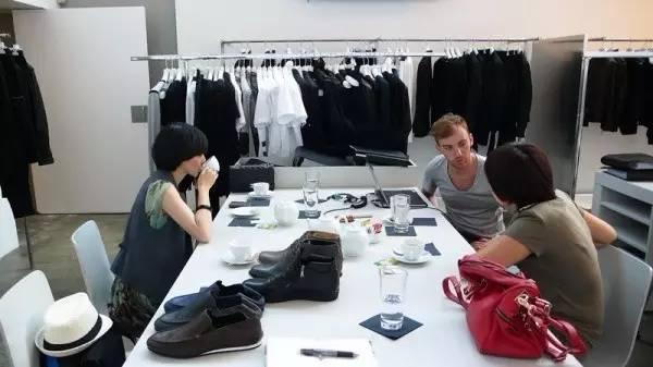 为什么大多数的时尚买手都难找到结婚对象？