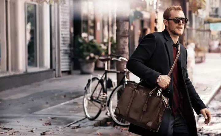 满身logogucci包,满身logo的包