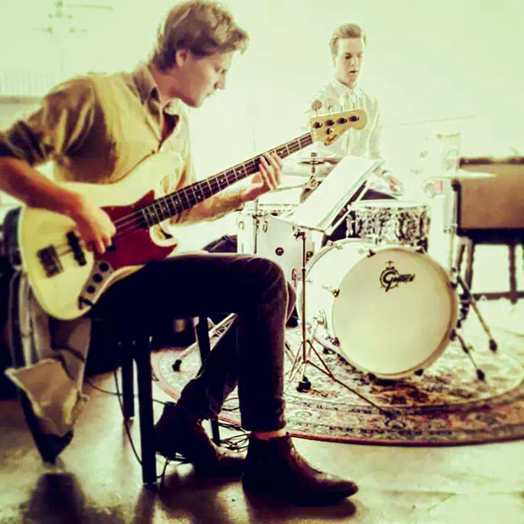 手机旅行vlog摄影教学视频,手机摄影旅行vlog海边